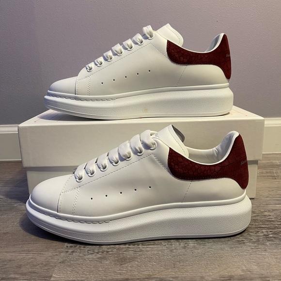 ❗️SOLD❗️Alexander McQueen - Picture 2 of 5